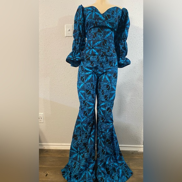 AFRICAN CLOTHING FOR WOMEN. - Picture 2 of 3